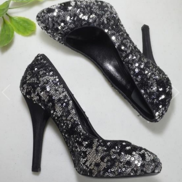 Dolce and Gabbana Sequin heels pumps - Picture 2 of 5